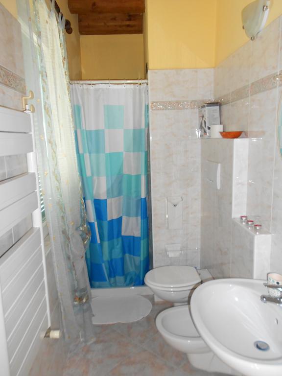 Albergo Sangalli Boario Terme Стая снимка