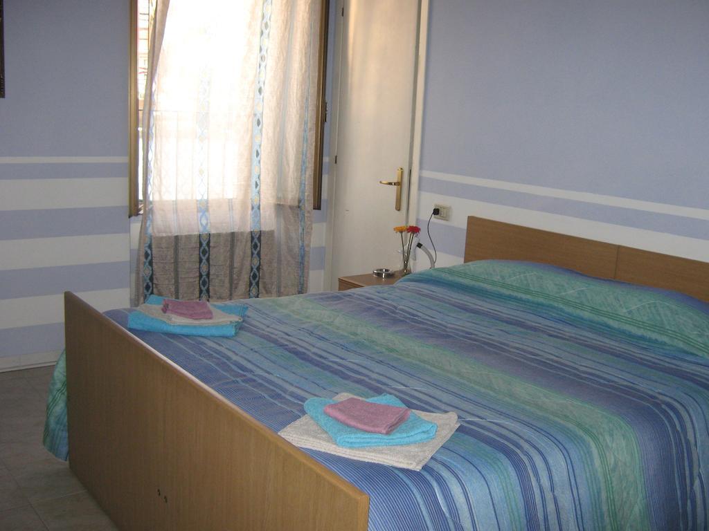 Albergo Sangalli Boario Terme Стая снимка